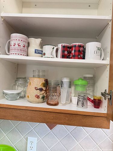 Assorted Mugs, Glassware, Pitcher & Measuring Tools B (1 of 11)