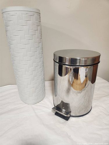 Bathroom Accessories Lot with Small Step Trash Can  (1 of 14)