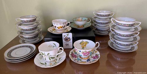 Collection of Cups & Saucers (1 of 7)