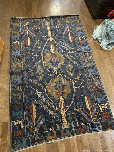 Beautiful Turkish Rug approx 5x7 (1 of 3)
