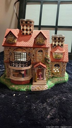 PartyLite Olde World Village #3 Ceramic Decorative House (1 of 5)