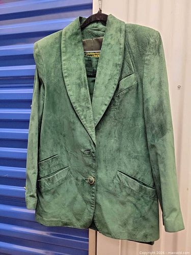 Women's Green Real Suede Jacket and Skirt Set XS (1 of 3)