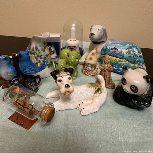 Mixed Lot Decorative Animal Figurines and Small Decor (1 of 7)
