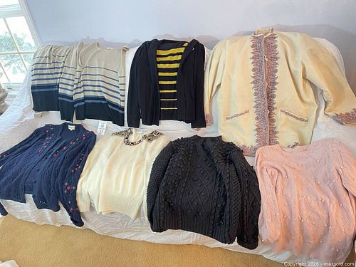 8 pc Women's Clothing Lot XS -L (1 of 14)