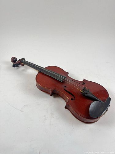 VINTAGE VIOLIN NICE (1 of 7)