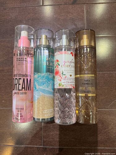 4 body sprays from Bath and Body  (1 of 1)