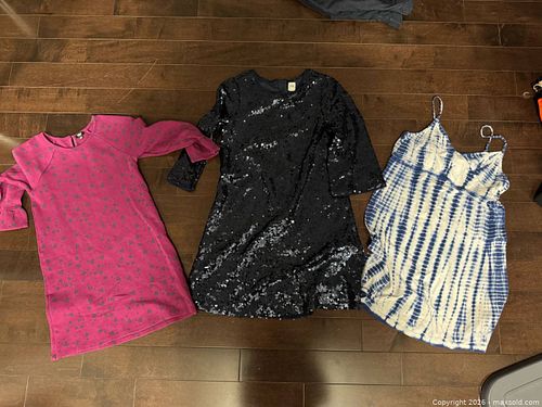 Girls/Kids - 3 dresses - size 12 (1 of 2)