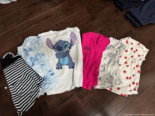 Girls/Kids - tops - size 10-12 (1 of 2)