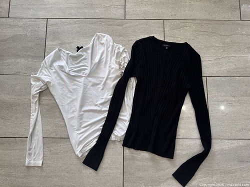 Women’s long sleeve topcs (1 of 2)