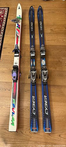HEAD and ATOMIC Downhill Skis B (1 of 15)
