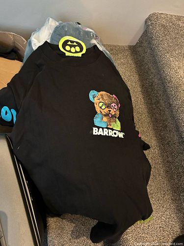 Lot of clothes (1 of 2)
