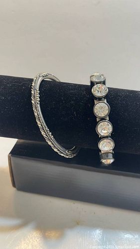 2 Arsty Bracelets lot  (1 of 8)