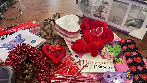 Valentine New Accessories  (1 of 8)