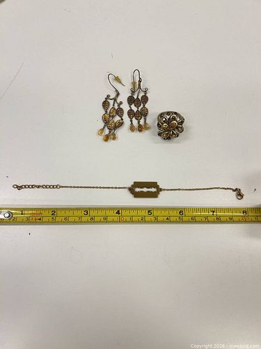 Lot #59 (1 of 4)