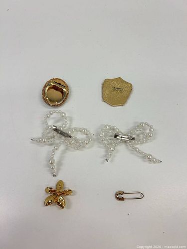 Lot #84 (1 of 6)