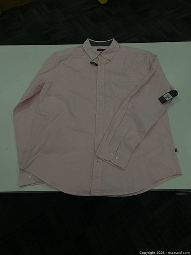 Lot #28 (1 of 4)