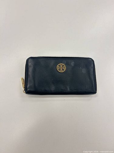 Lot #34 (1 of 4)
