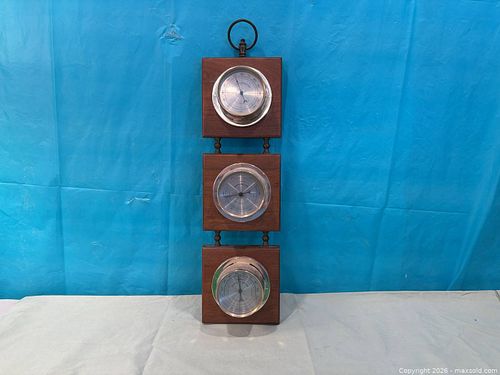 Thermometer, Barometer, Humidity Meter Instrument (1 of 3)