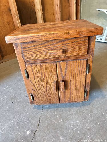 Oak veneer / plywood furniture, medium brown oak stain -dc (1 of 12)