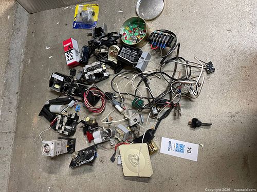 Assortment of electronic components (1 of 1)