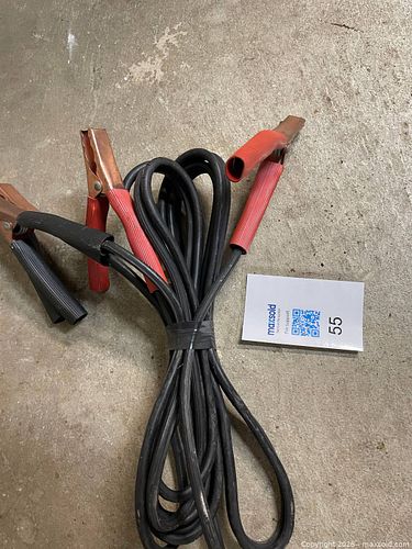 Jumper cables (1 of 1)