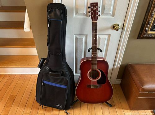 Art & Lutherie Wild Cherry Acoustic Guitar and Padded Voyageur Gig Bag (1 of 20)
