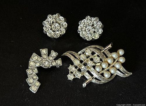 Vintage Rhinestone and Faux Pearl Jewelry Lot (1 of 14)