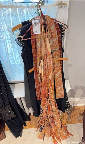 Women's Clothing Assortment B (1 of 16)