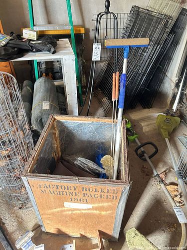 Plant Stand And Garden B (1 of 18)