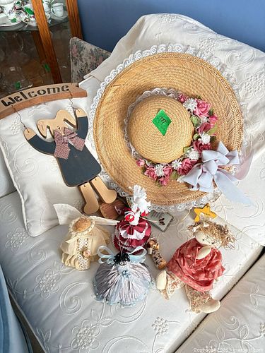 Vintage Handmade Dolls, Ornaments & Collectible Figurines Lot (1 of 6)