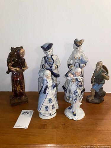 Lot #216 (1 of 18)
