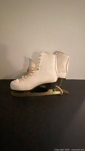 Lot #26 (1 of 4)