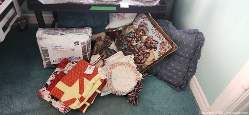 Decor and Bedding (1 of 8)