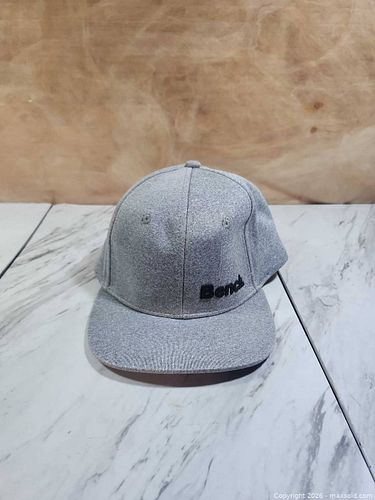 Bench snapback baseball cap.  (1 of 3)