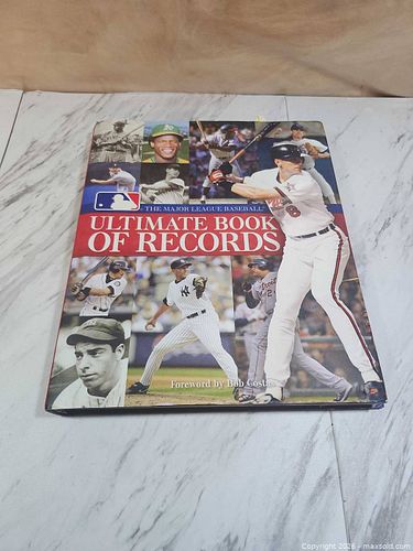 The Major League Baseball Ultimate Book of Records  (1 of 6)