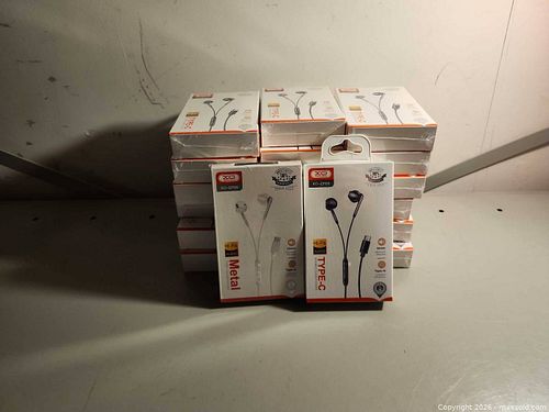 Type - c headphones (1 of 4)