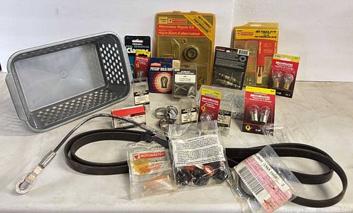 Assorted Automotive Replacement Parts Lot (Miscellaneous Hardware) (1 of 13)