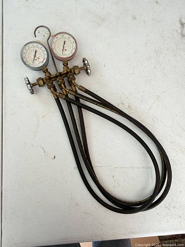 Unwelded car coolant testers (1 of 4)