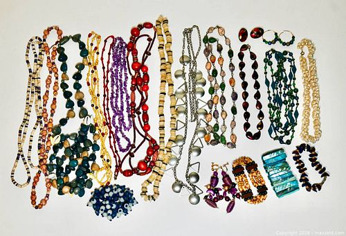 Costume Jewelry Lot 3  (1 of 1)