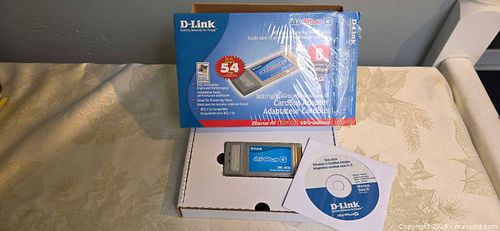 D-Link DWL-G630 Wireless CardBus Adapter 802.11g (1 of 4)