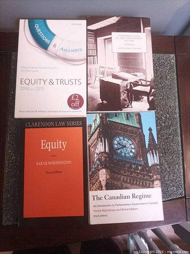 Lot of 4 Paperback Law Books (English) (1 of 5)