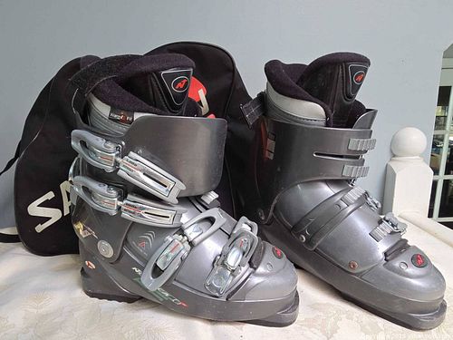 Nordica Women's Alpine Ski Boots Mondo 250-255 (1 of 5)