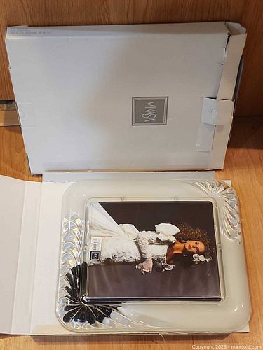 Lot #35 (1 of 18)