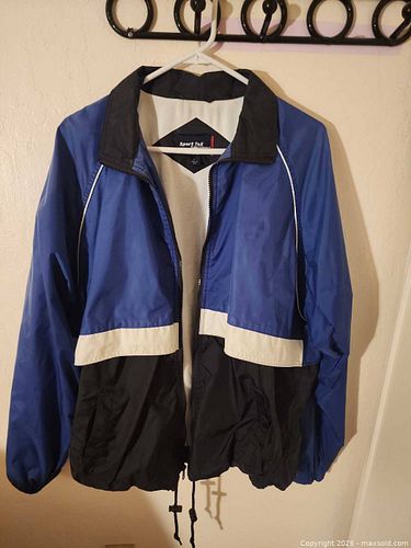 Lot #29 (1 of 5)