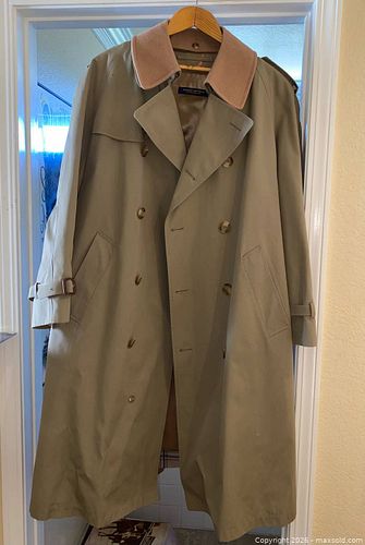 Vintage Brooks Brothers Poplin Trench Coat- Size 40 Regular (1 of 11)