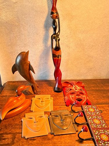 Masks & Figurines (1 of 10)