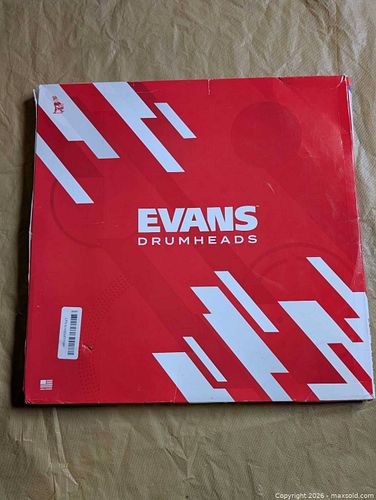 Evans drumheads (1 of 4)