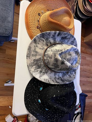 Lot #7 (1 of 5)