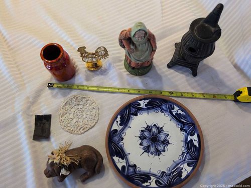 Mixed Lot: Decorative Plate, Pottery, Figurines (1 of 6)