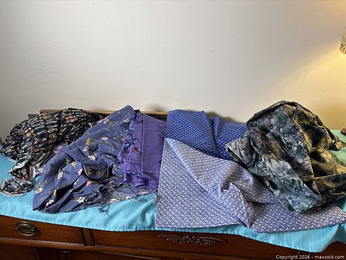 Patterned fabric (1 of 7)